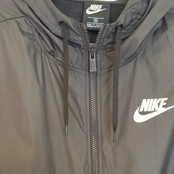 Nike Black Hooded Jacket - Picture 4 of 12